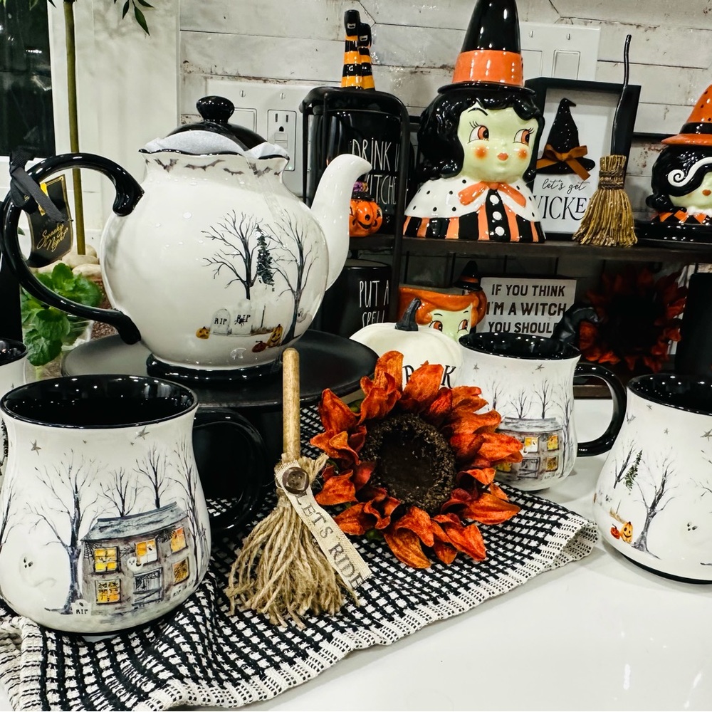 Halloween Themed Teapot and Mug Set